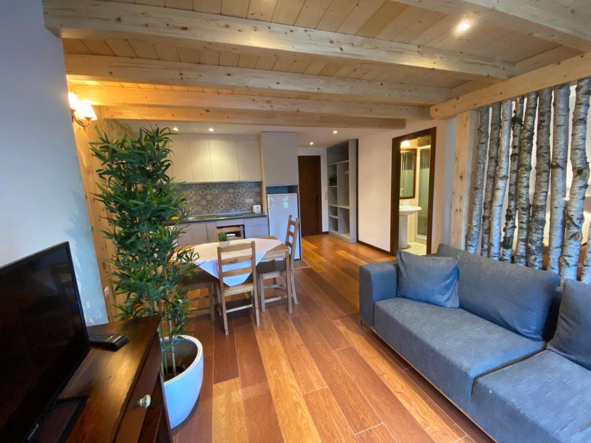 Luxury House Apartamento Valencia D'Aneu