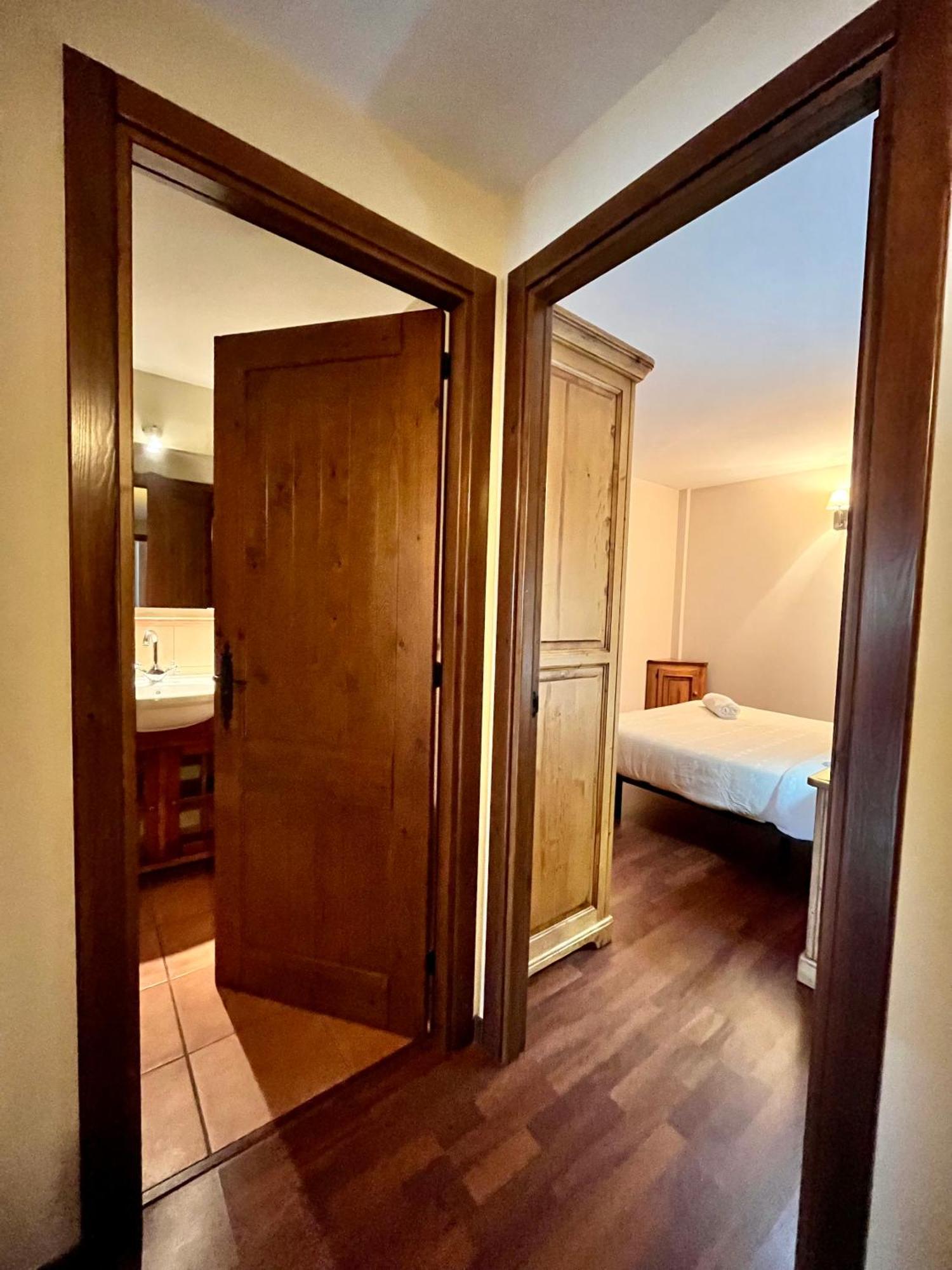 Luxury House Valencia D'Aneu